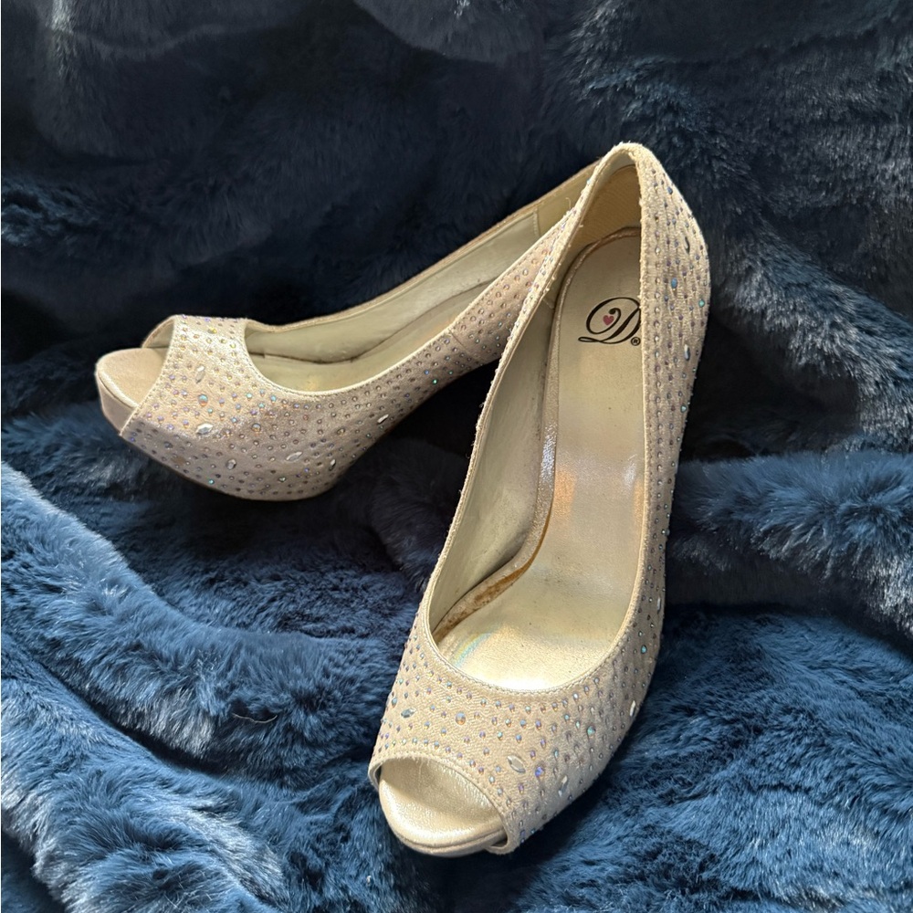 Elegant silver heels